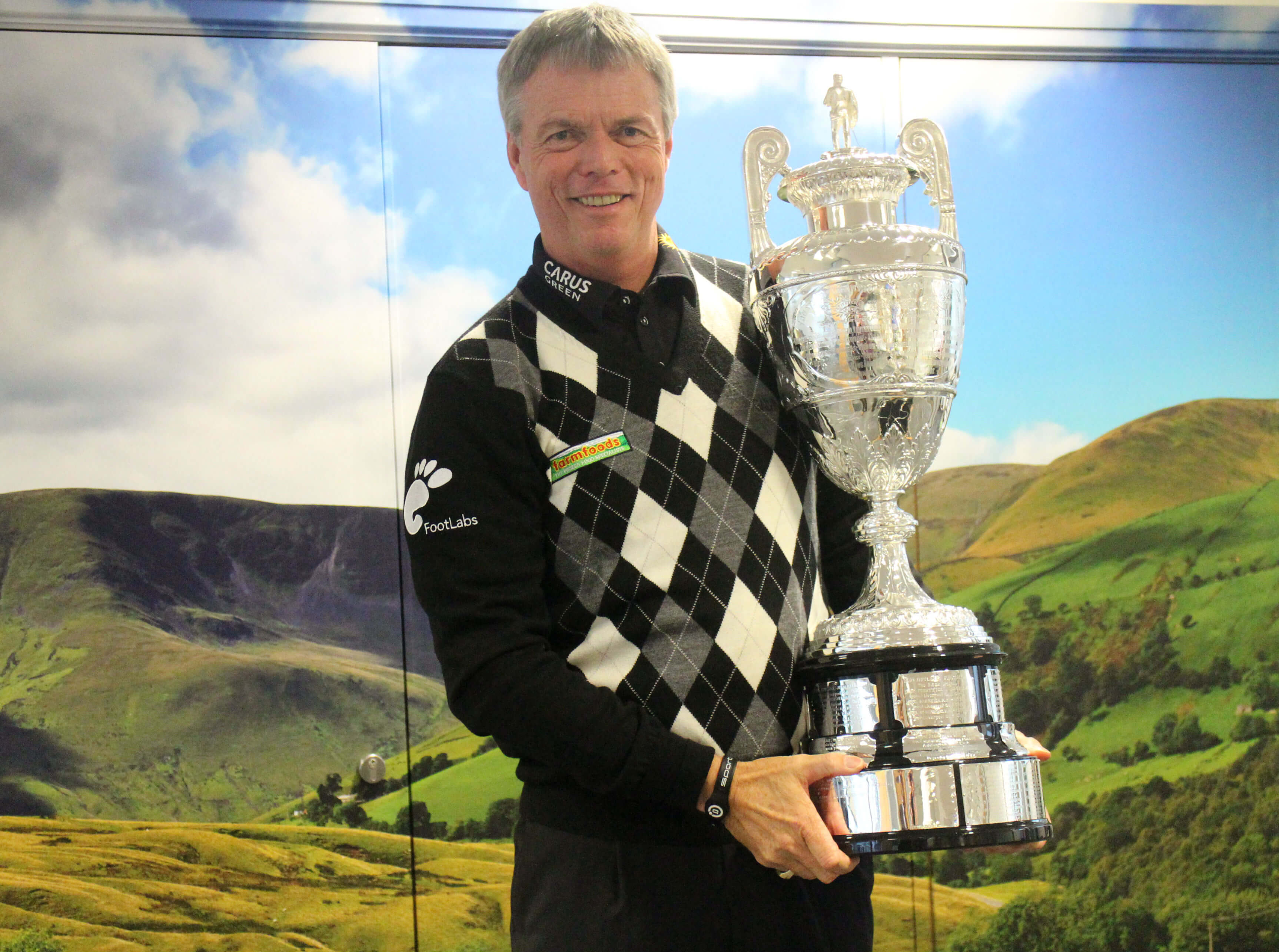 Gary with trophy